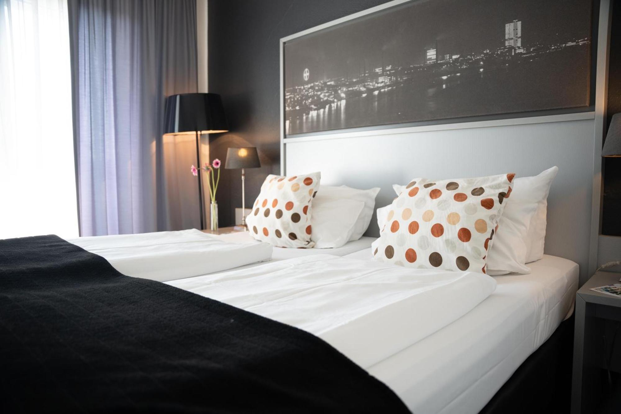 Hotel Medo Koeln 外观 照片