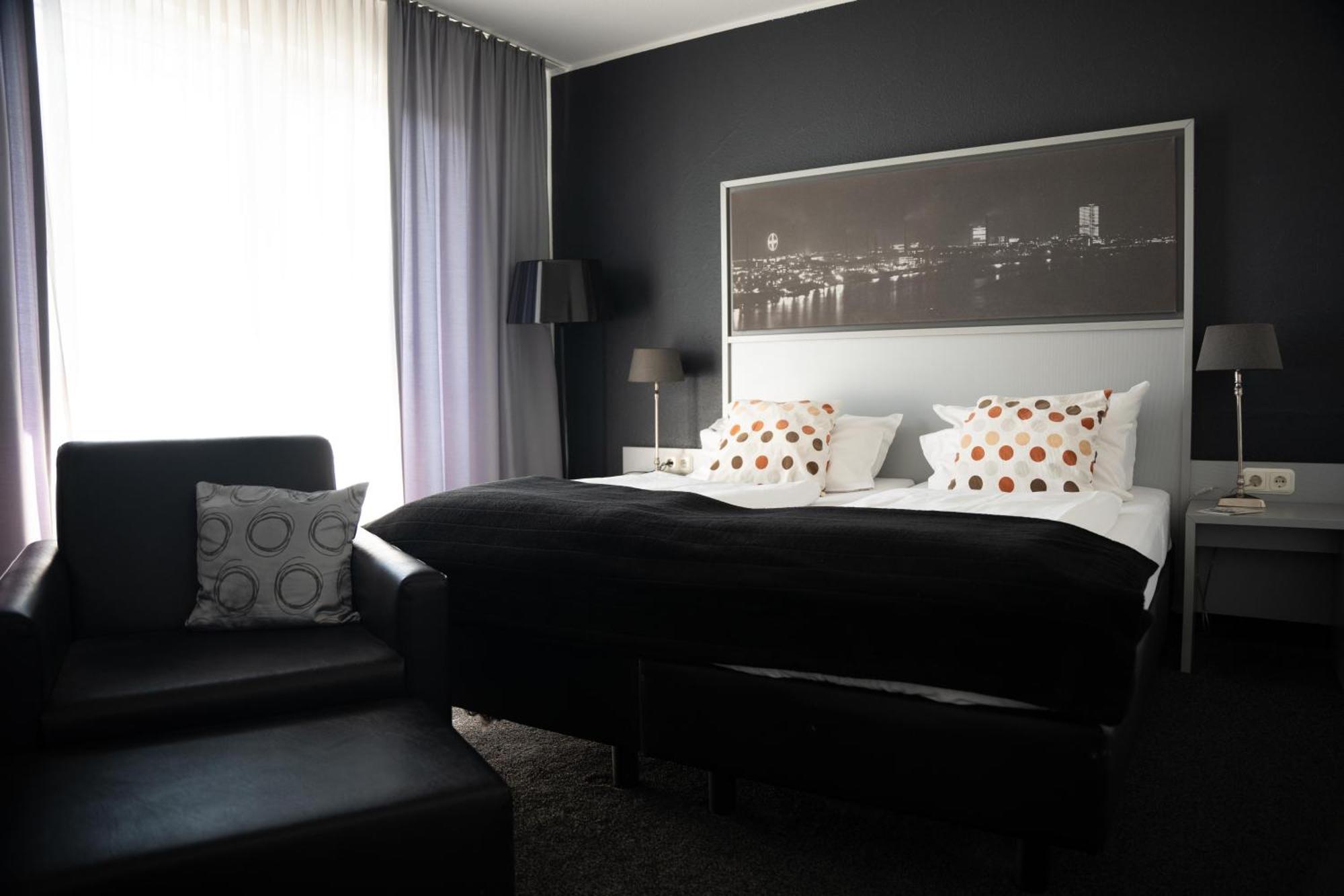Hotel Medo Koeln 外观 照片
