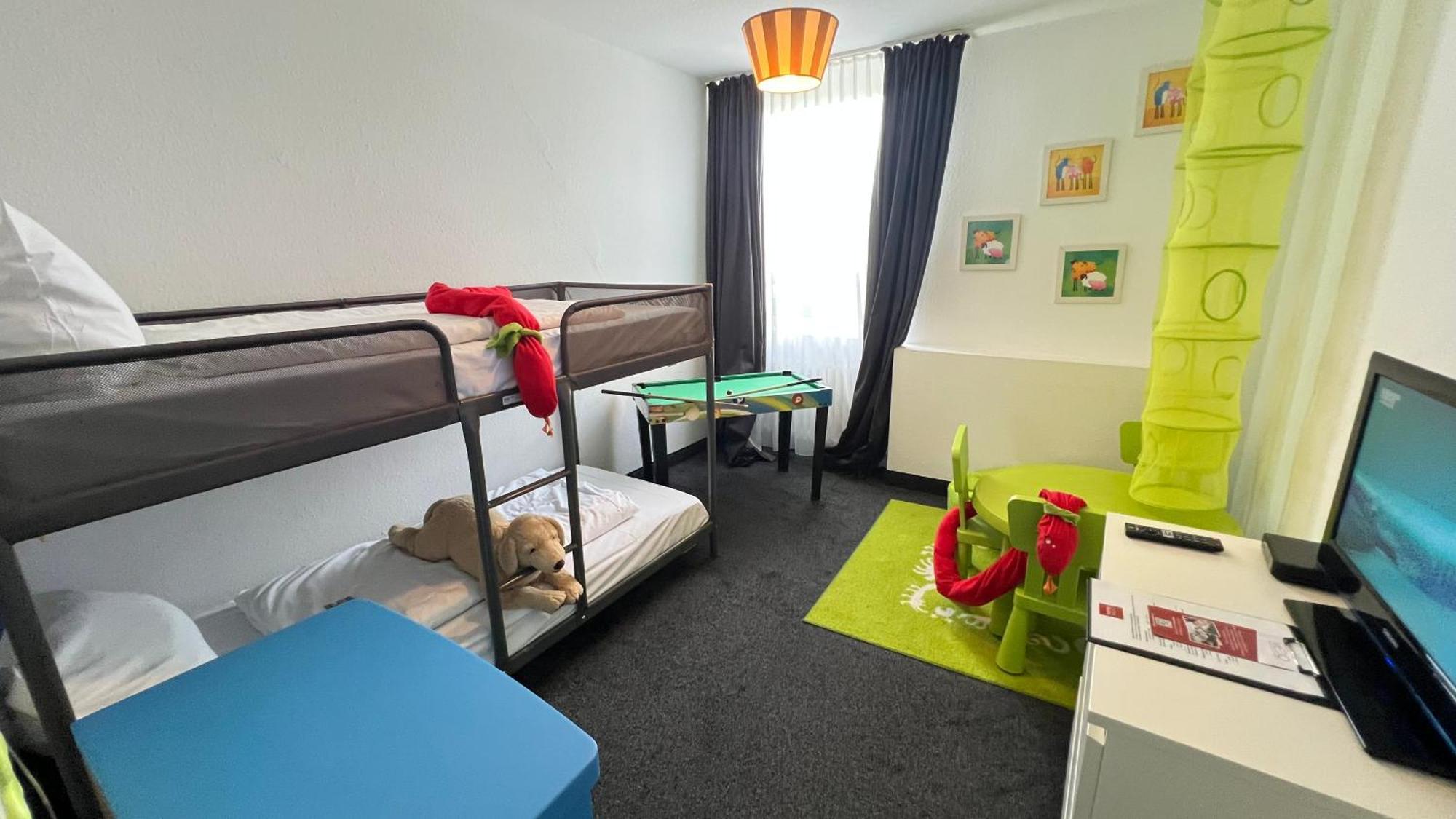 Hotel Medo Koeln 外观 照片